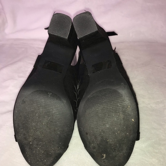 Carlos Santana Scout ankle Bootie - Picture 4 of 8